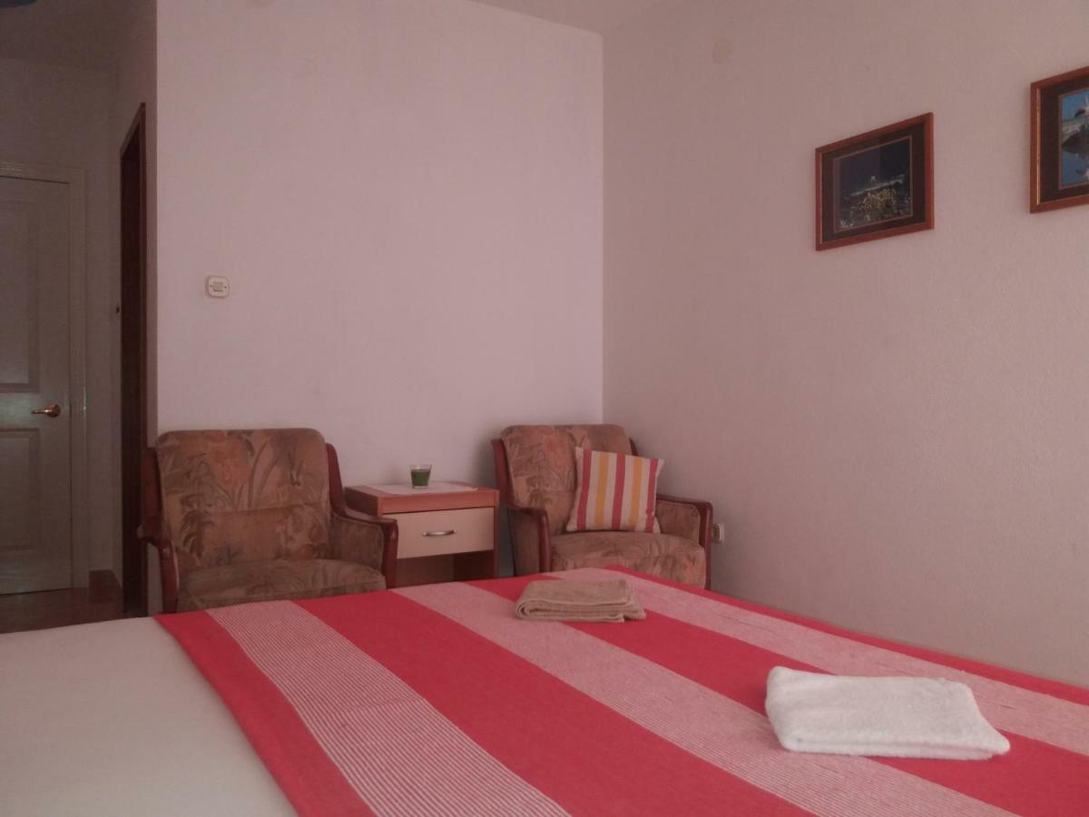 Apartments Erceg Омиш Экстерьер фото